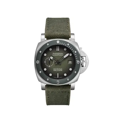 Panerai Submersible PAM01697